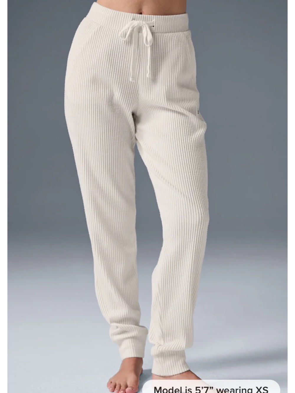 ALO Yoga Muse Sweatpant - Ribbed Drawstring Joggers in Cream / Ivory - Size XS